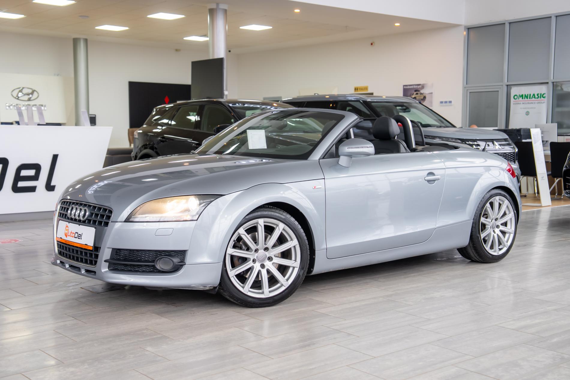 Audi TT Cabrio 2.0 - Miniatură 4